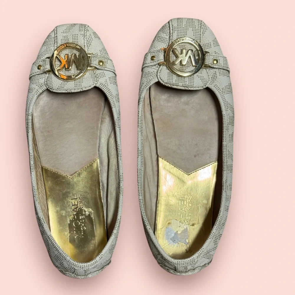 MICHAEL KORS Fulton Studded Logo Moccasin Women's Size 7.5M Vanilla